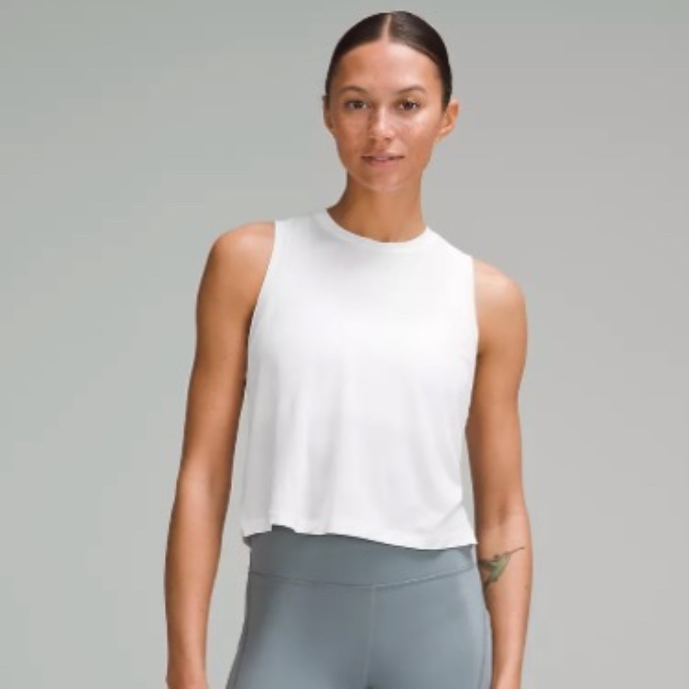 Ultralight Waist-length Tank Top
